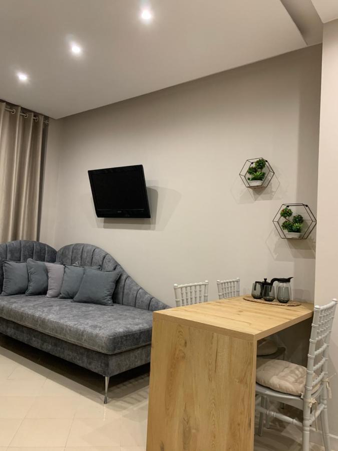 Girasole Apartments Vlorë Esterno foto